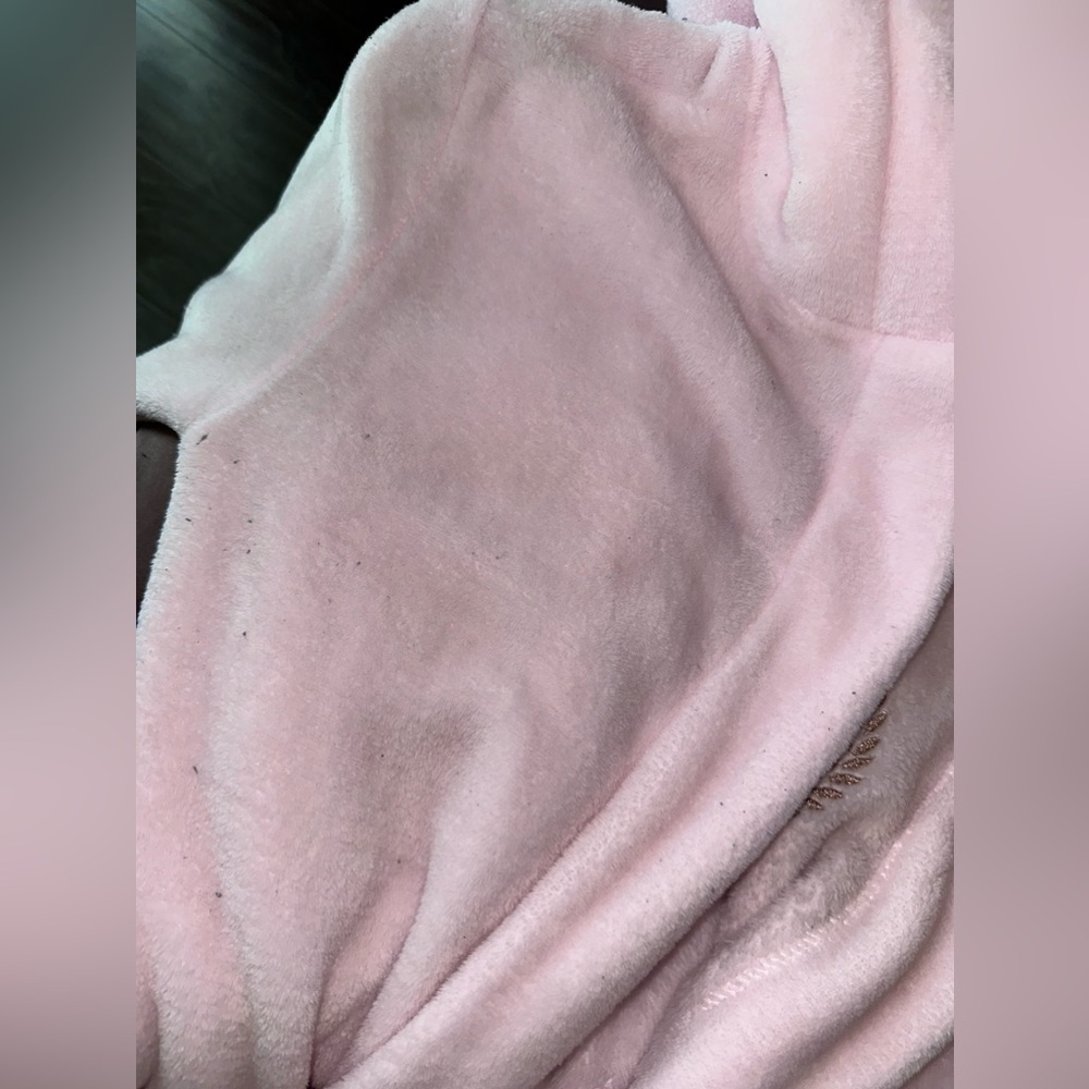 PINK VS Robe - Picture 13 of 15